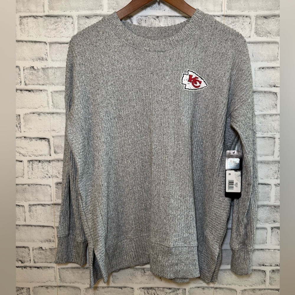 NWT! Women’s NFL Kansas City Chiefs gray ribbed sweater long sleeve Medium - Picture 1 of 5